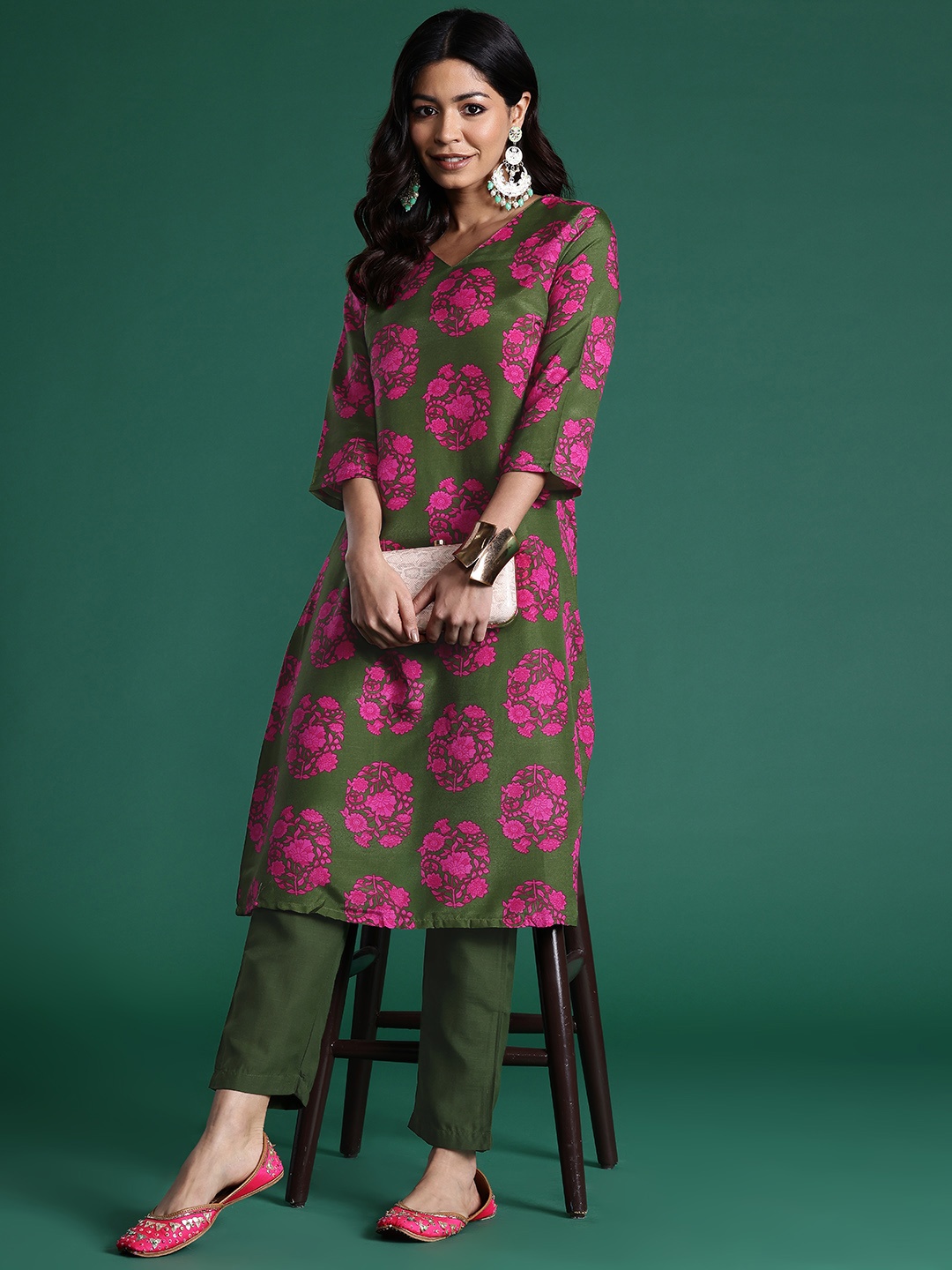 

Sangria Women Ethnic Motifs Printed A-Line Kurta with Trousers, Olive