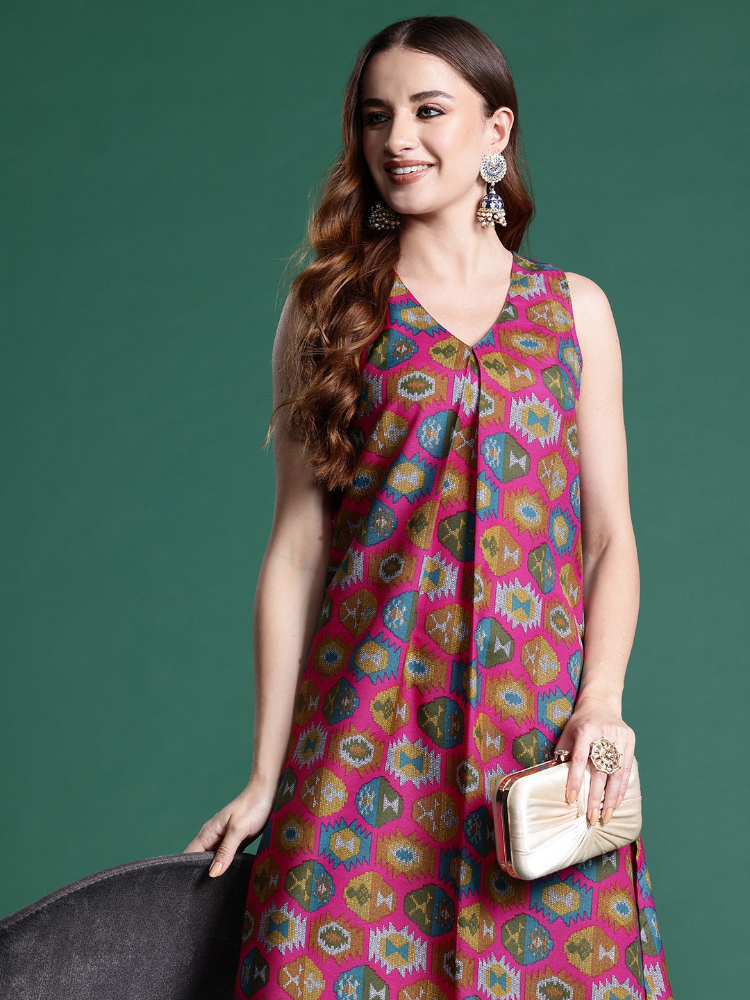 

Sangria Ethnic Printed Sleeveless Pleated A-Line Kurta, Fuchsia