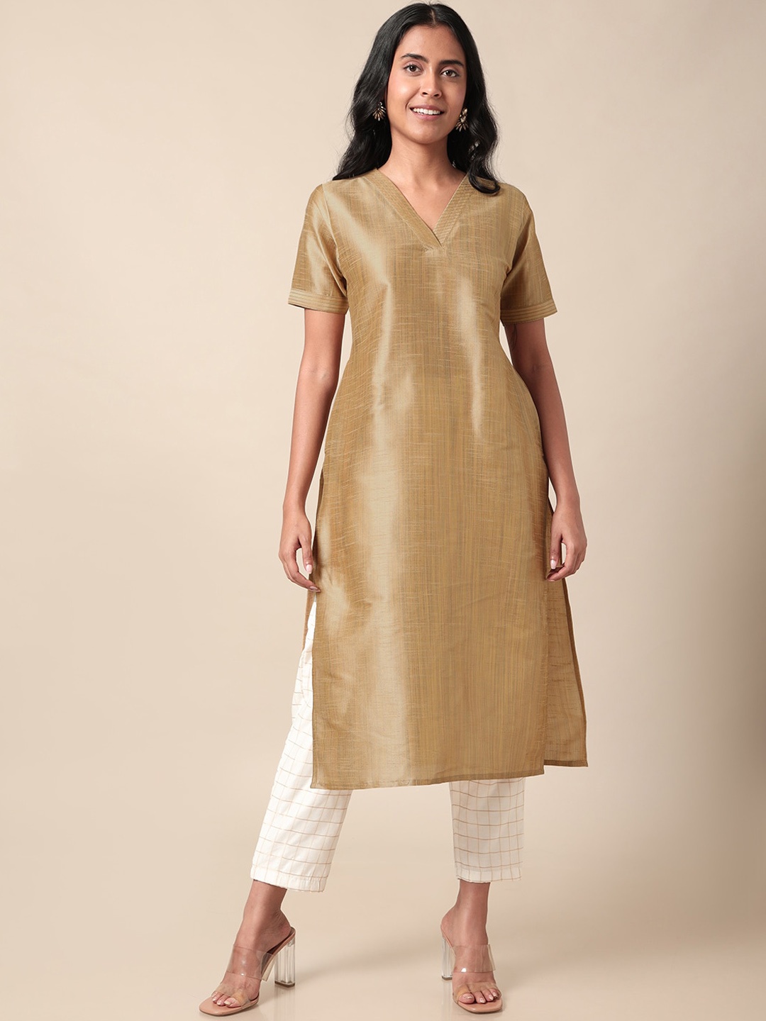 

Saaki Woven Design V-Neck Straight Kurta, Gold