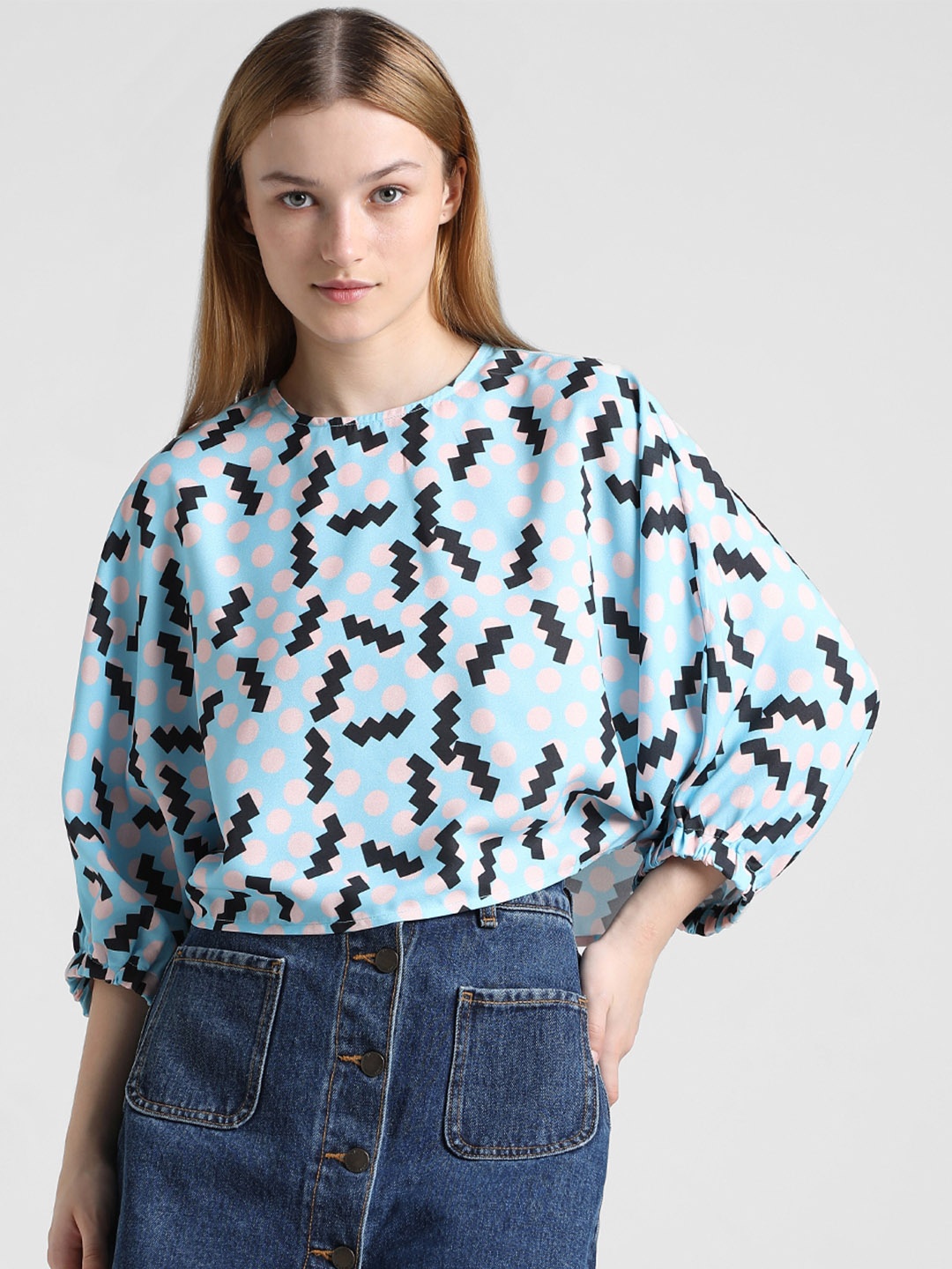

ONLY ONLDWREN SS Geometric Printed Puff Sleeves Top, Blue