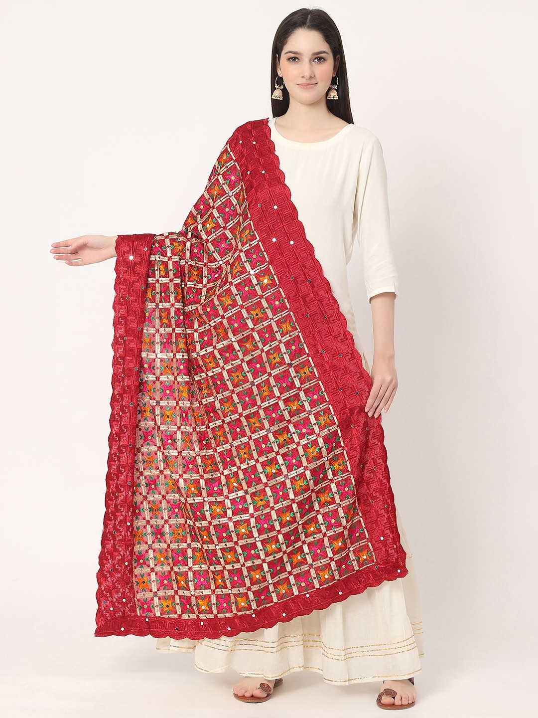 

Moda Chales Floral Embroidered Chiffon Dupatta With Phulkari, Maroon
