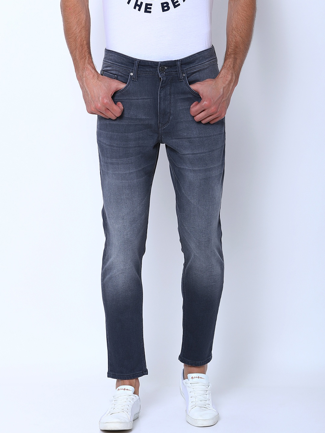 

LOCOMOTIVE Men Grey Tapered Fit Mid-Rise Clean Look Stretchable Jeans
