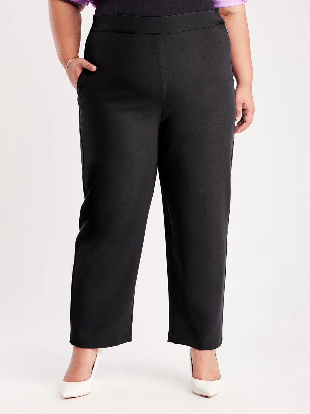 

FableStreet X Women Plus Size Relaxed Parallel Trousers, Black