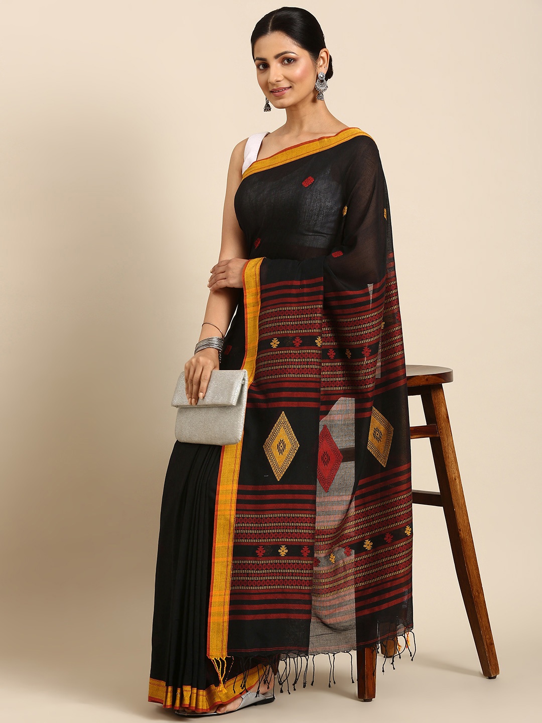 

ArtEastri Ethnic Motifs Embroidered Pure Cotton Taant Saree, Black