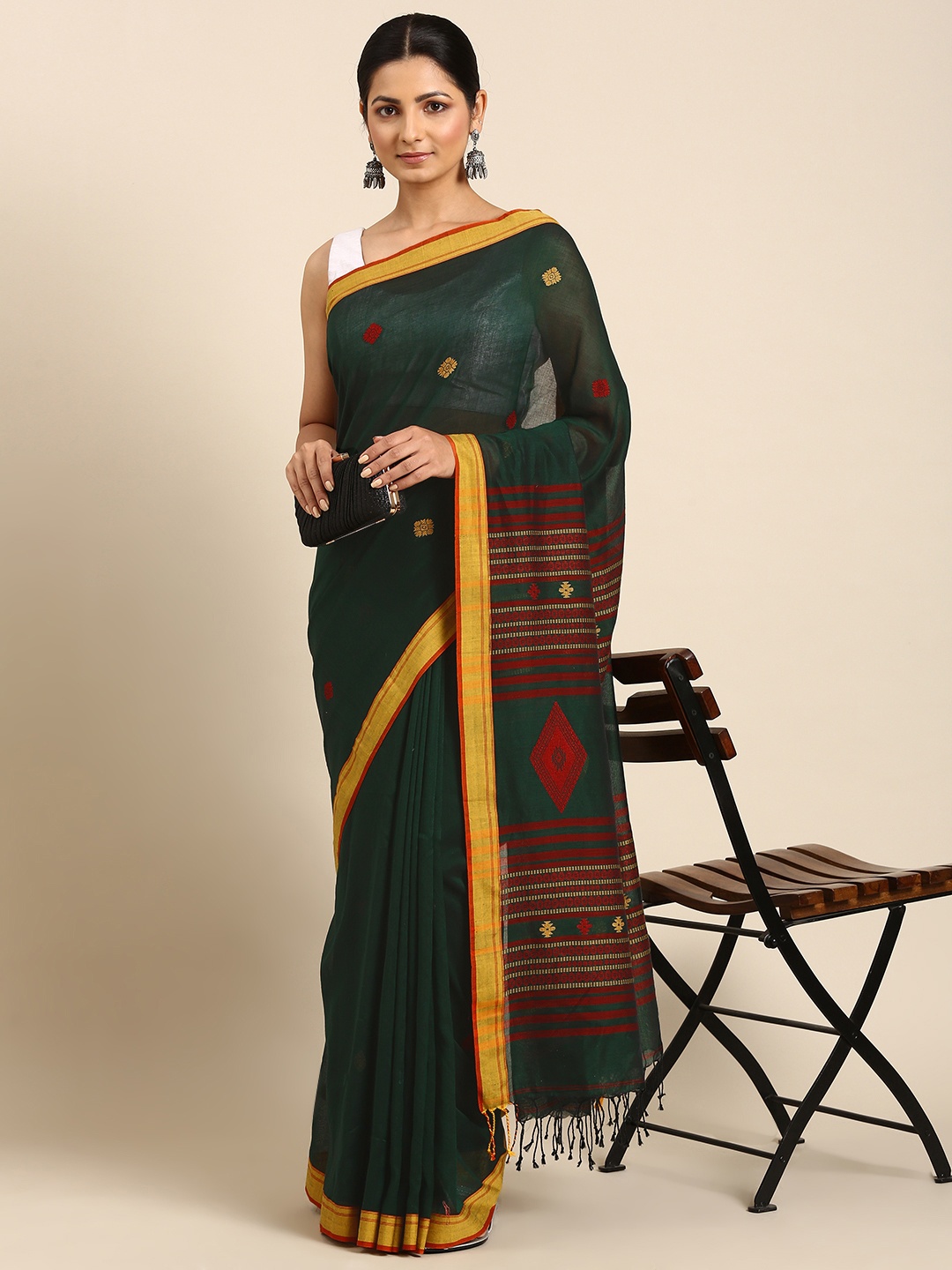 

ArtEastri Ethnic Motifs Embroidered Pure Cotton Taant Saree, Teal