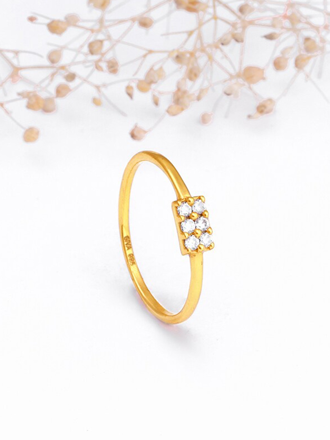 

GIVA 925 Sterling Silver Gold-Plated CZ-Studded Six Stone Ring