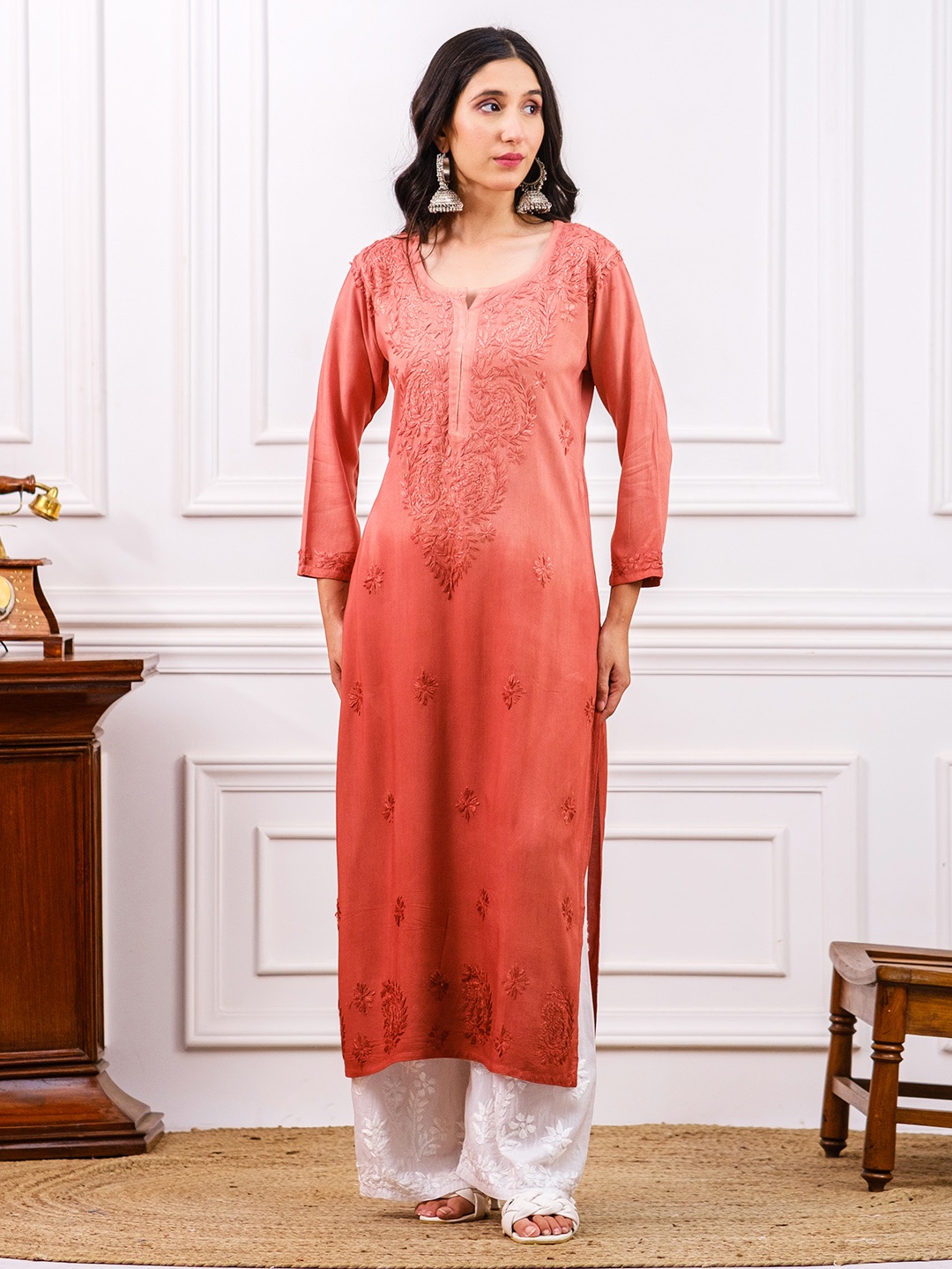 

Chowkhat Ethnic Motifs Embroidered Regular Thread Work Straight Kurta, Peach