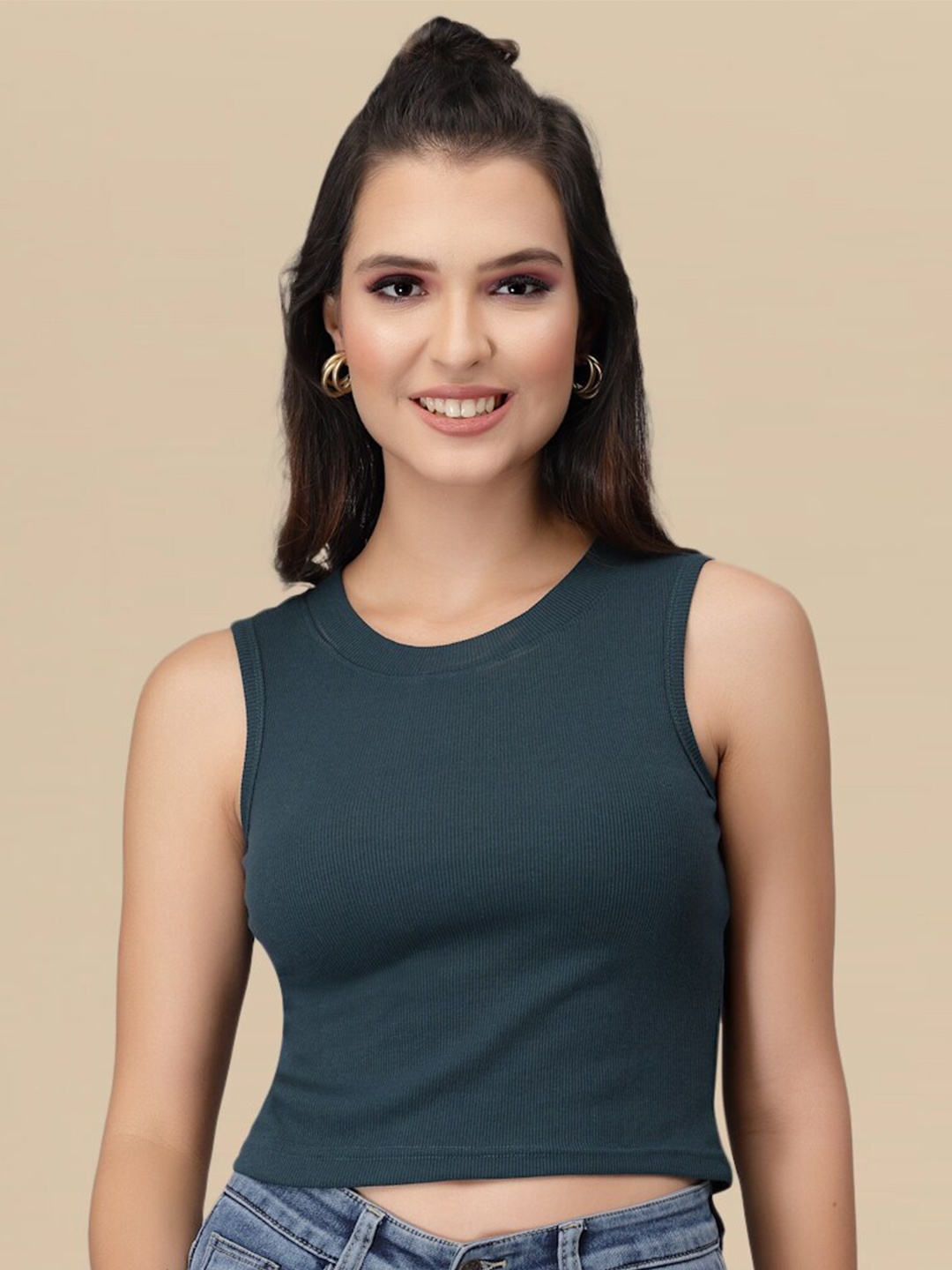 

Dressberry Basics Round Neck Pure Cotton Tank Crop Top, Green