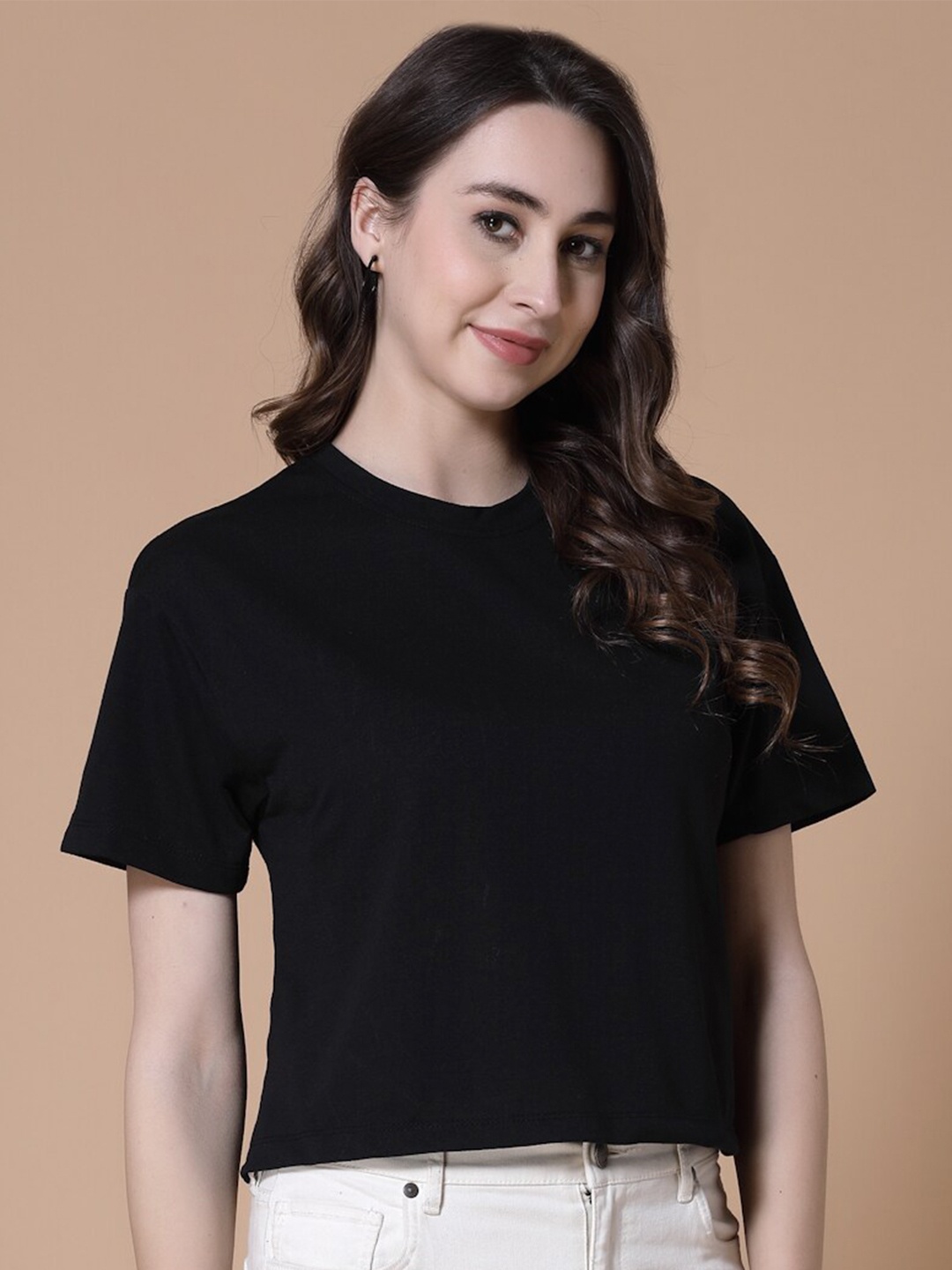 

Dressberry Basics Round Neck Relaxed Fit Cotton Crop T-shirt, Black
