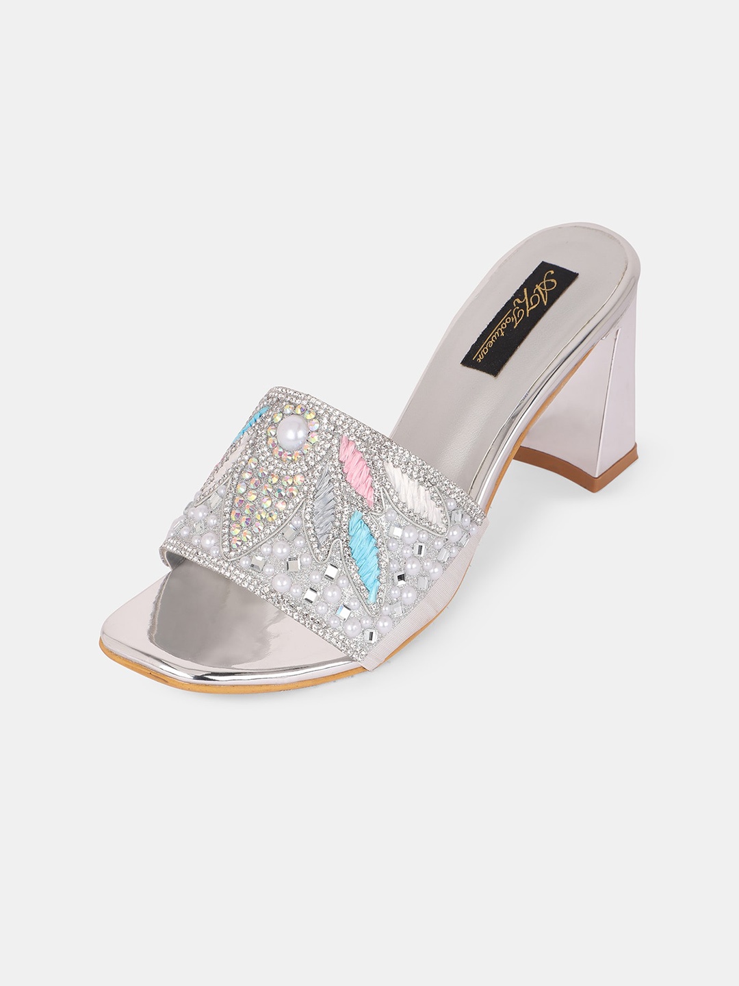 

AZ Footwear Ethnic Embellished Block Heels, White