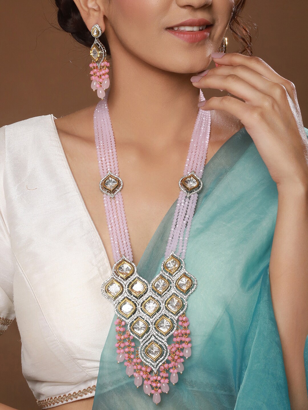 

Priyaasi Gold-Plated Kundan-Studded & Beaded Necklace and Earrings