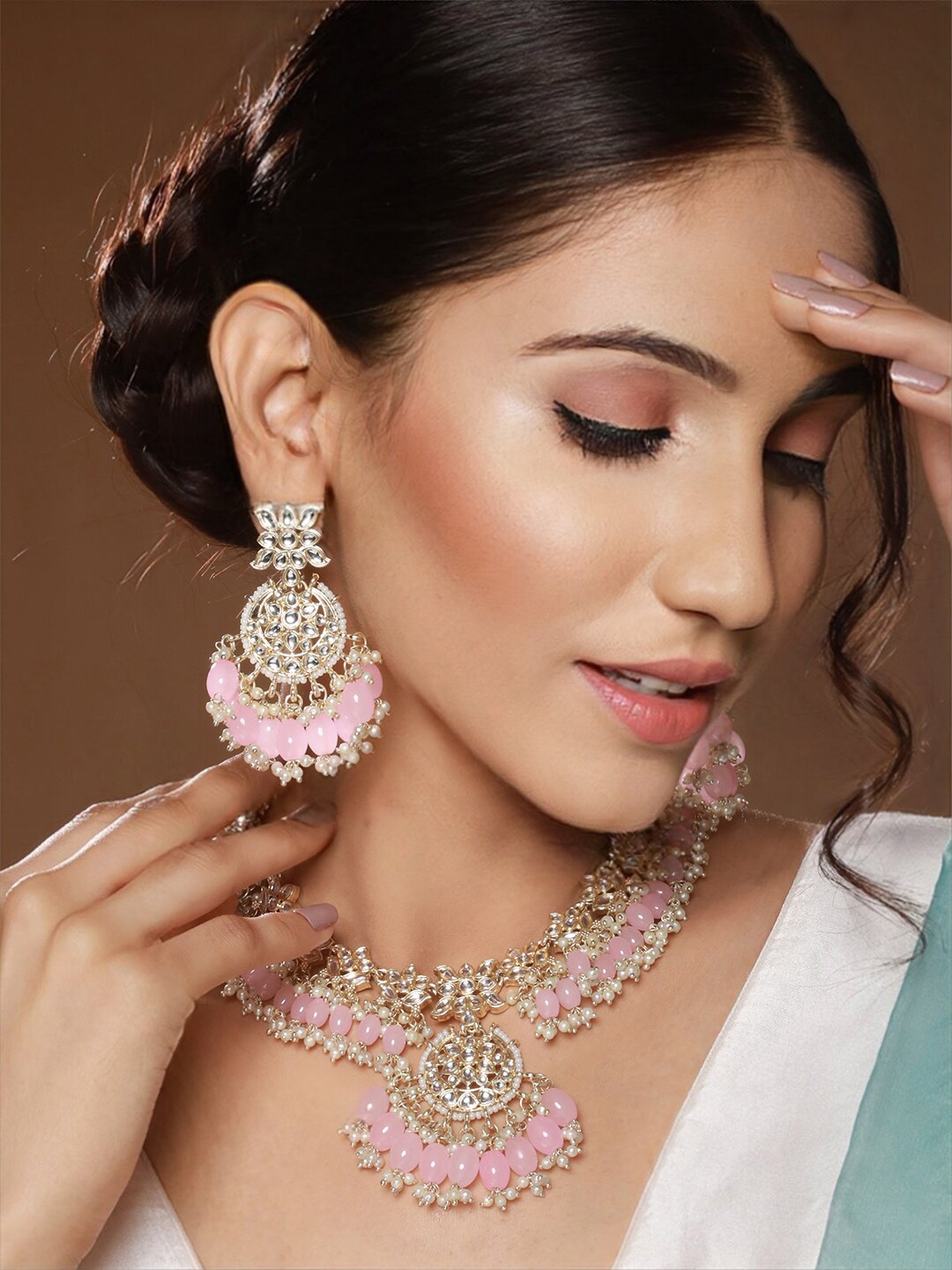 

Priyaasi Gold-Plated Kundan Necklace and Earrings