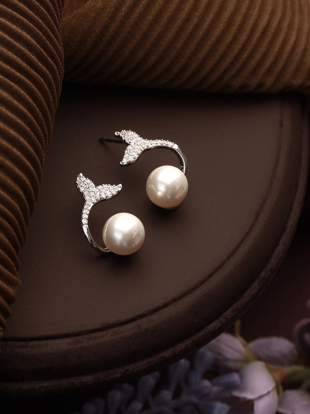 

Priyaasi Silver Plated Contemporary Studs Earrings