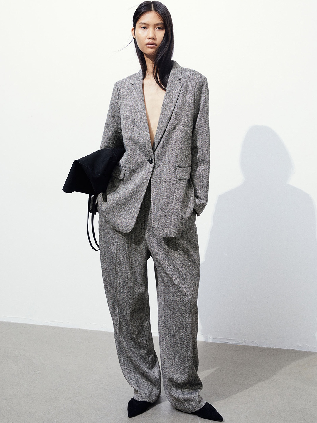 

H&M Women High-Waisted Tailored Trousers, Grey