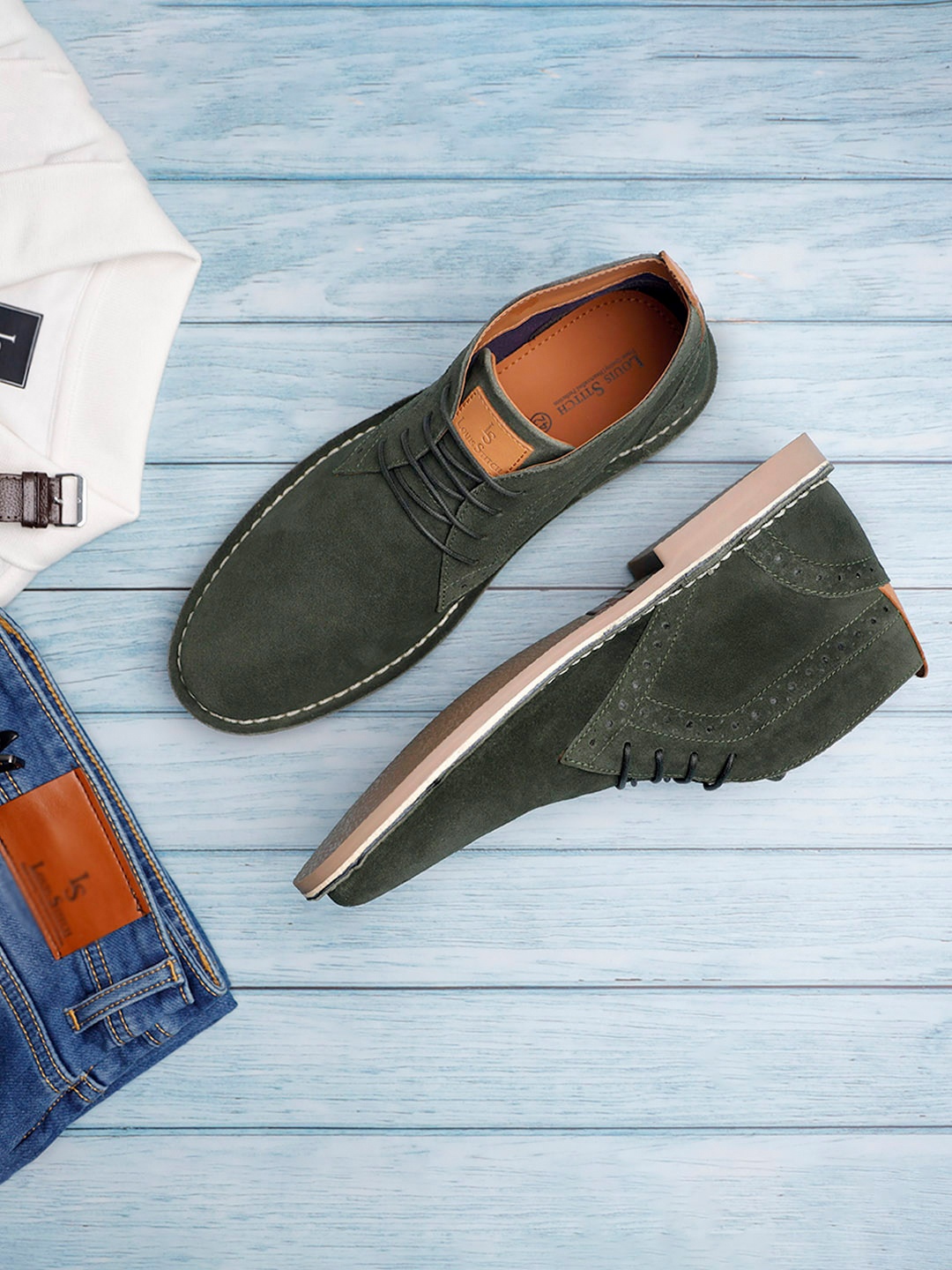 

LOUIS STITCH Men Mid-Top Solid Suede Desert Boots, Green