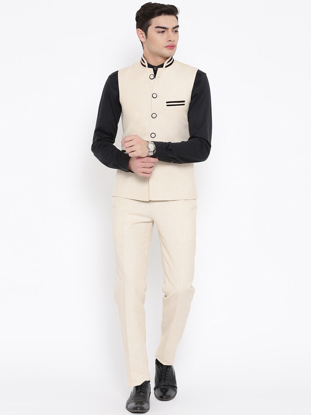 

PLATINUM Studio Men Cream-Coloured Single-Breasted Slim Fit Ethnic Suit
