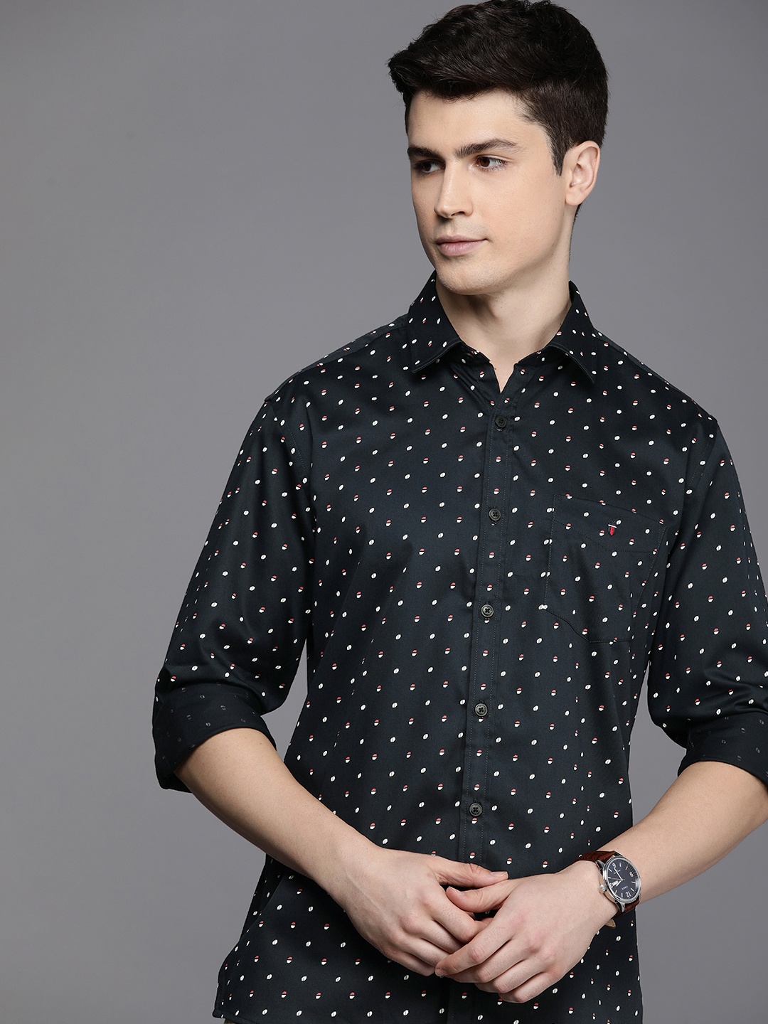 

Louis Philippe Sport Men Slim Fit Printed Casual Shirt, Black