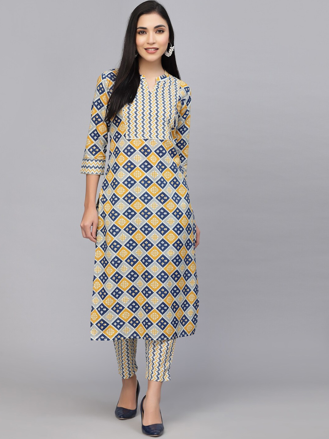 

LARGISH Geometric Printed Pure Cotton Kurta With Trousers, Blue