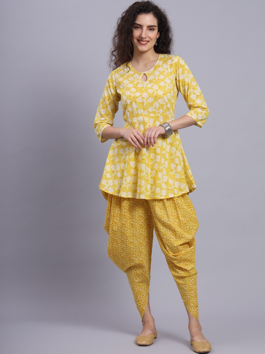 

LARGISH Floral Printed Pure Cotton Kurti With Dhoti Pants, Yellow