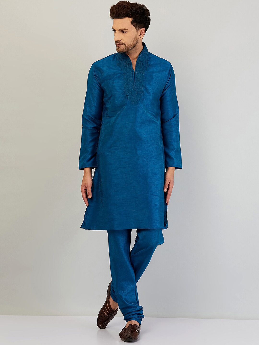 

Armaan Ethnic Ethnic Motifs Yoke Design Thread Work Dupion Silk Kurta with Churidar, Blue