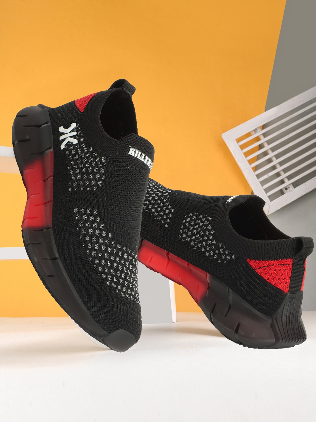 

Killer Men MEXICO Lightweight Textile Walking Shoes, Black