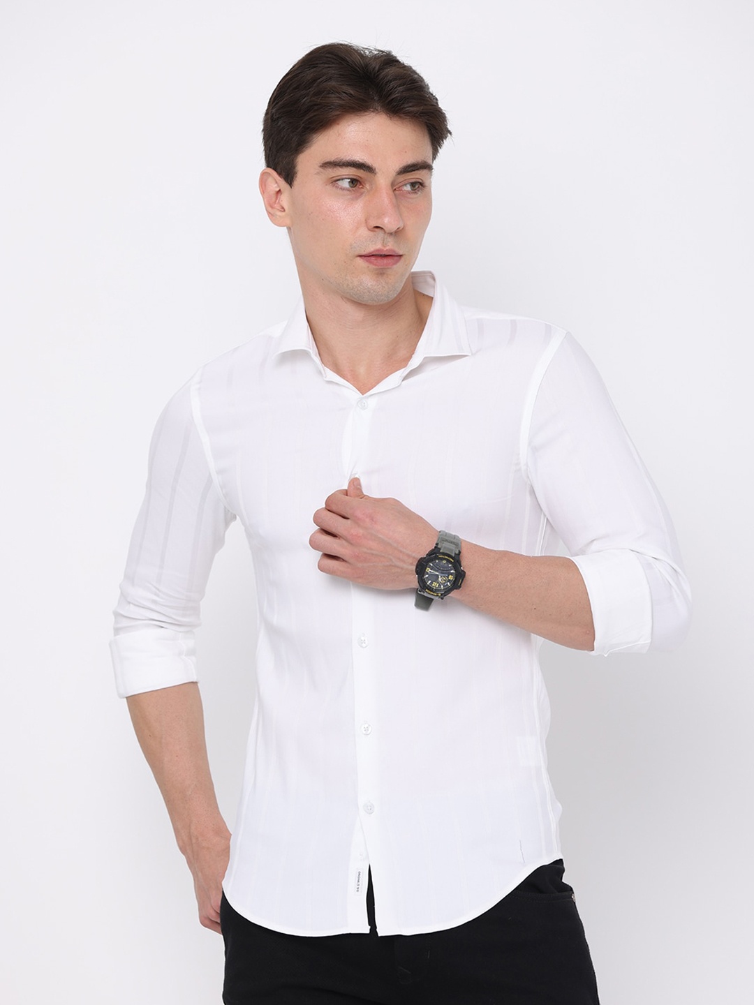 

FLY 69 Premium Slim Fit Spread Collar Pure Cotton Casual Shirt, White
