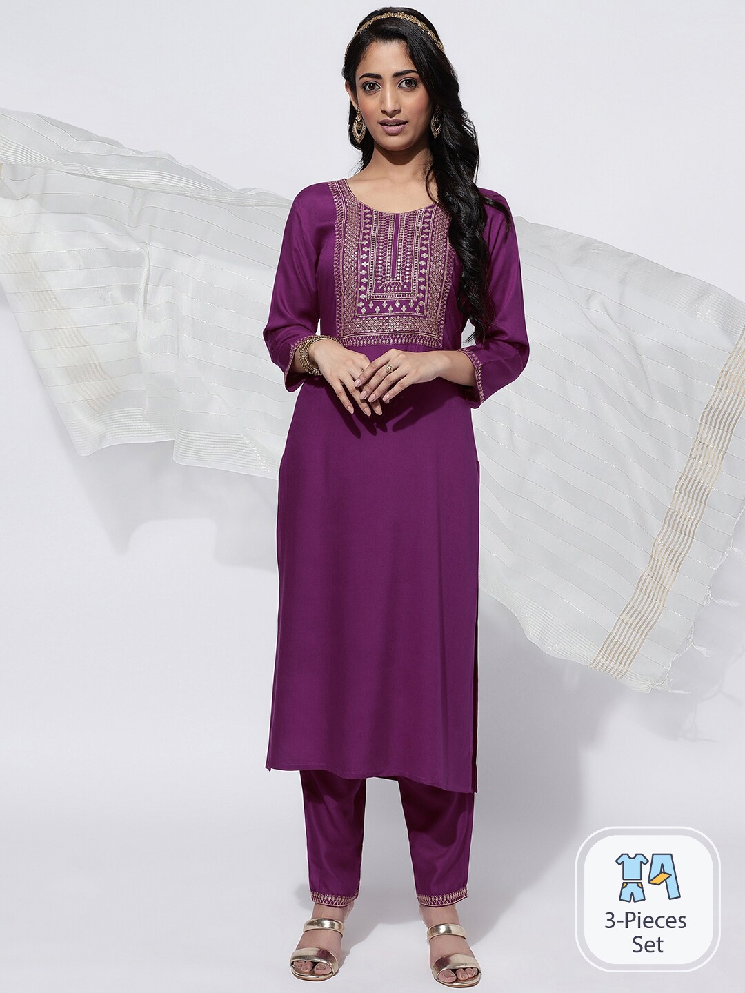 

SKYLEE Floral Yoke Design Sequinned Straight Kurta & Trousers With Dupatta, Purple