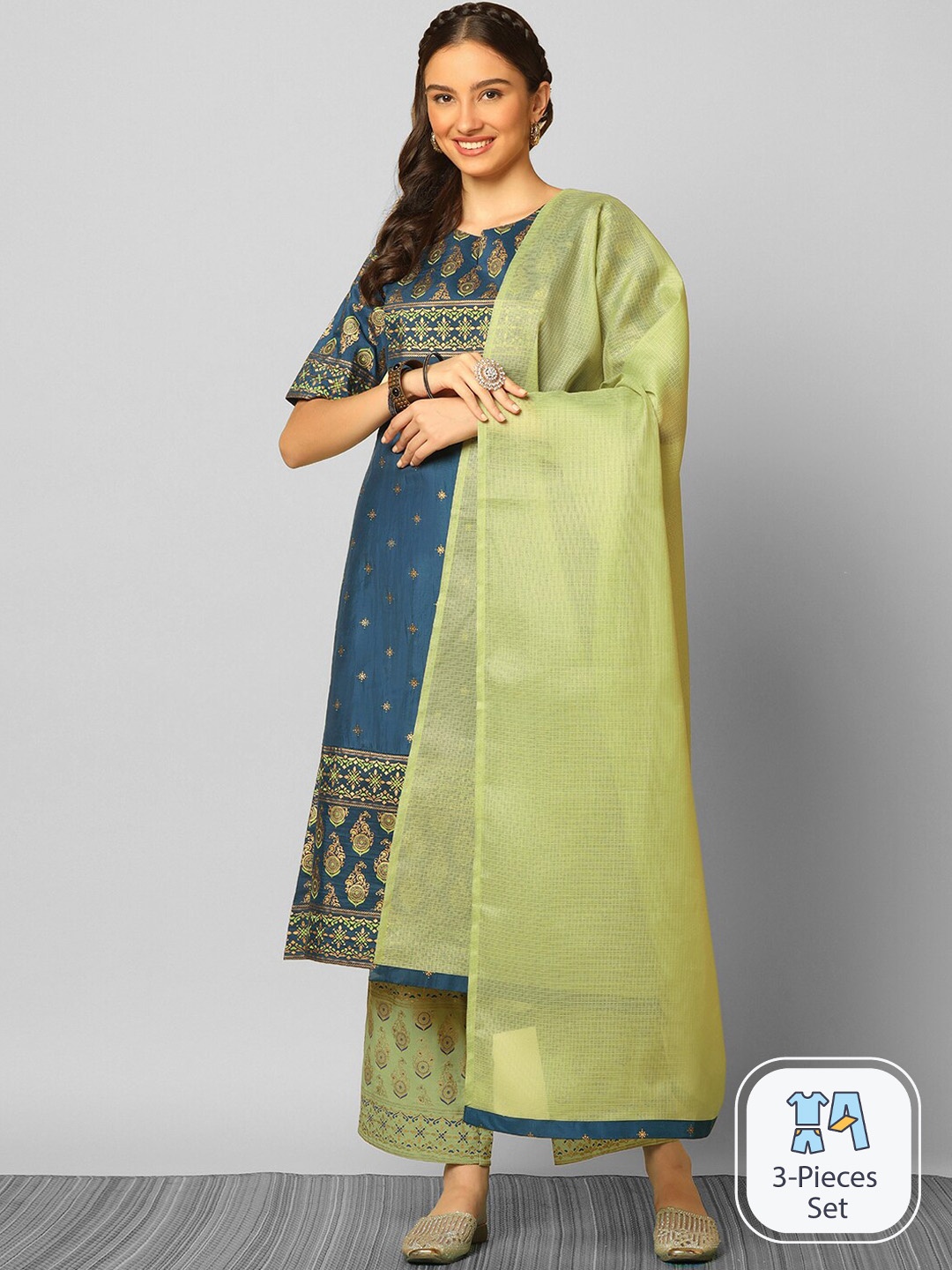 

SKYLEE Floral Printed Straight Kurta With Trousers & Dupatta, Teal