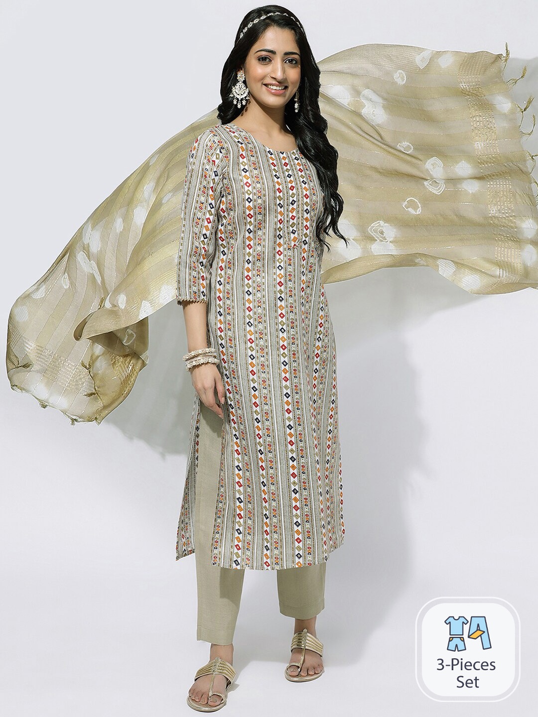 

SKYLEE Geometric Printed Gotta Patti Straight Kurta with Trousers & Dupatta, Beige