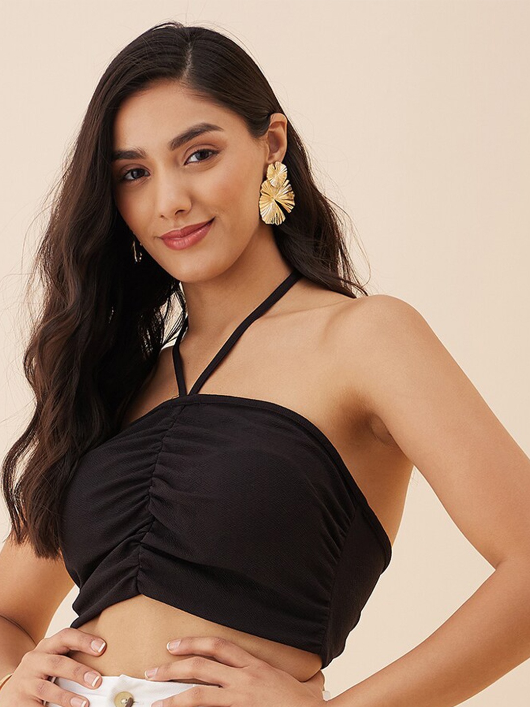 

RARE Ruched Fitted Crop Top, Black