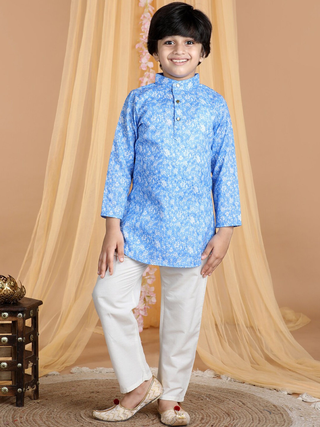 

Cutiekins Boys Boys Floral Printed Regular Kurta with Pyjamas, Blue