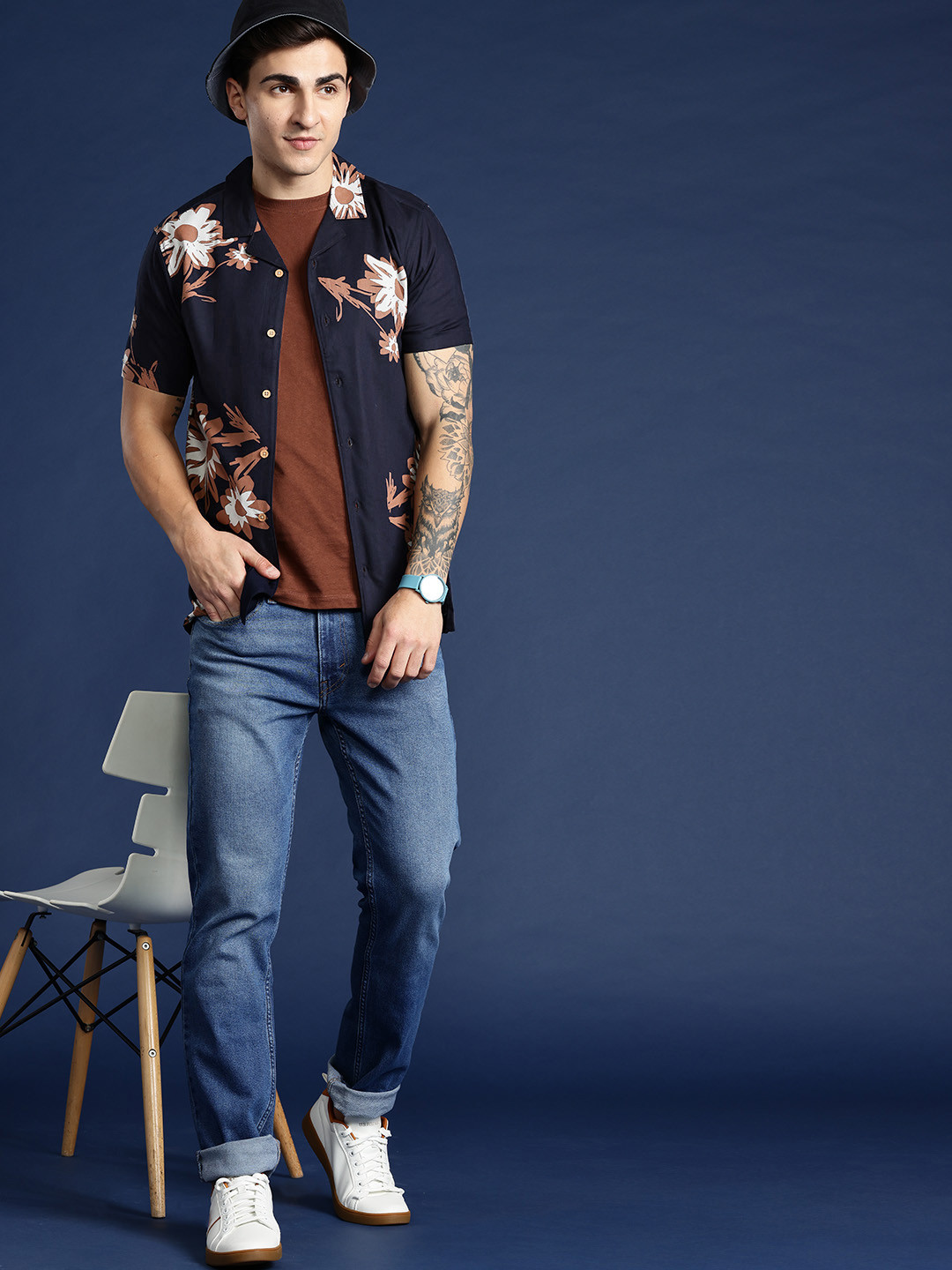 

Mast & Harbour Men Standard Floral Opaque Printed Casual Shirt, Navy blue