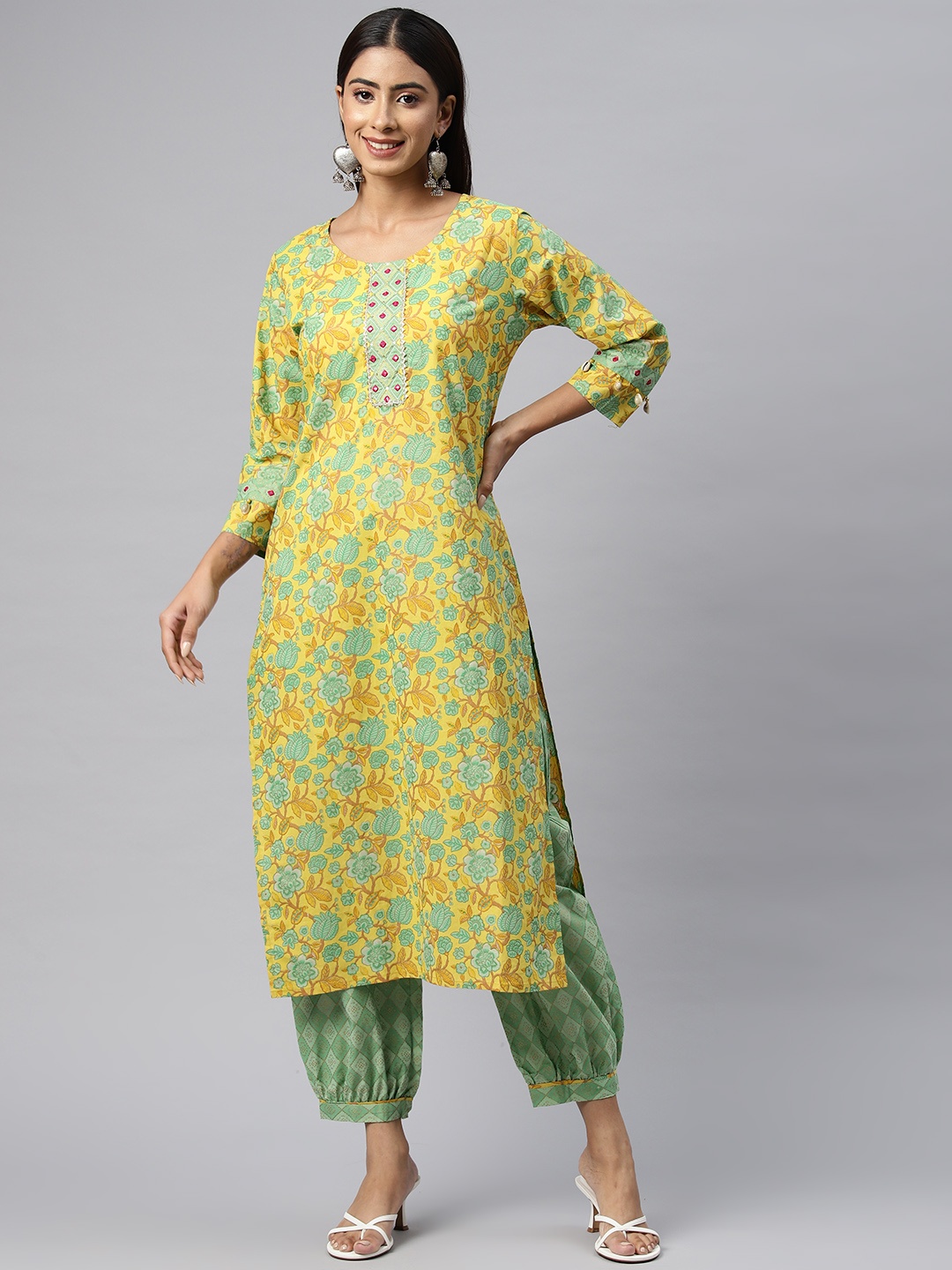 

Readiprint Women Floral Printed Regular Thread Work Pure Cotton Kurta with Salwar, Yellow