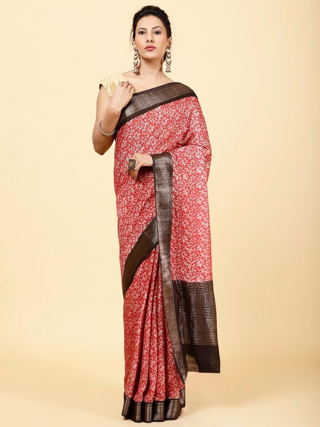 

Meena Bazaar Floral Printed Zari Saree, Maroon