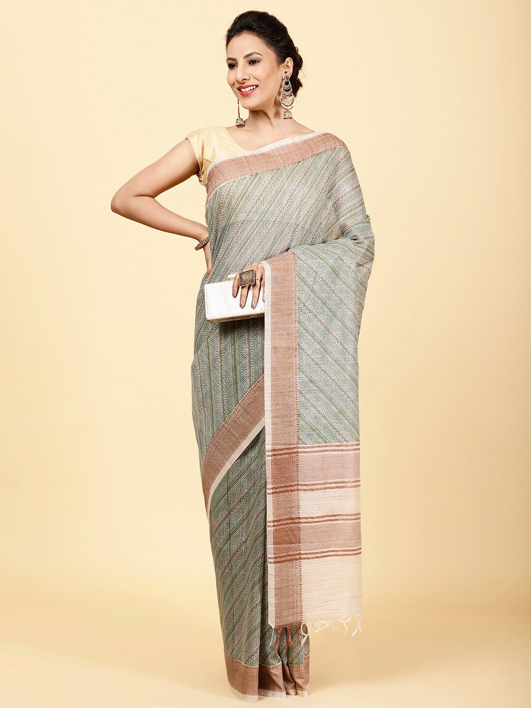 

Meena Bazaar Geometric Printed Saree, Sea green