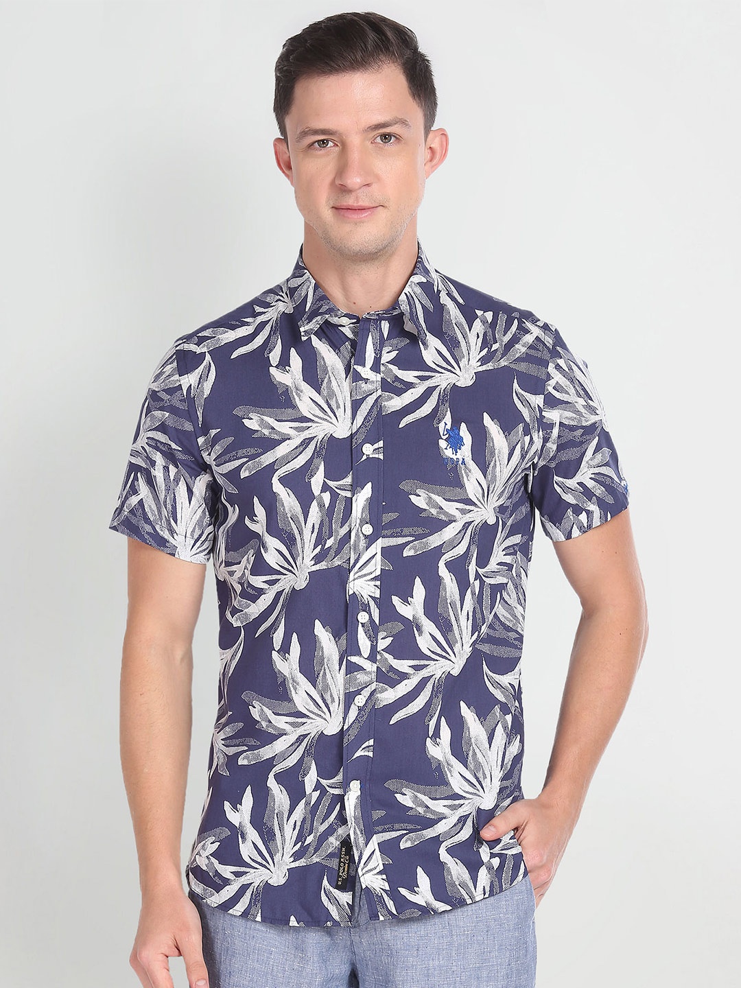 

U.S. Polo Assn. Denim Co. Slim Fit Floral Printed Casual Shirt, Blue
