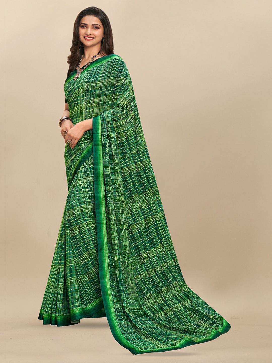 

Atulyam Tex World Leheriya Printed Saree, Green