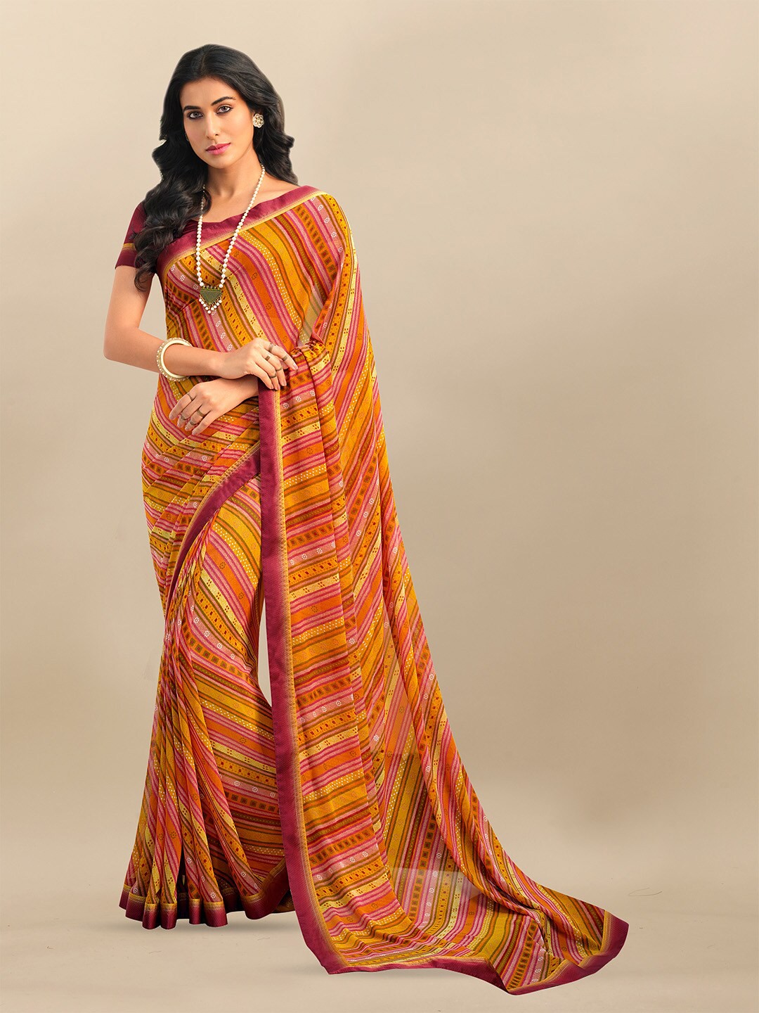 

Atulyam Tex World Geometric Printed Saree, Red
