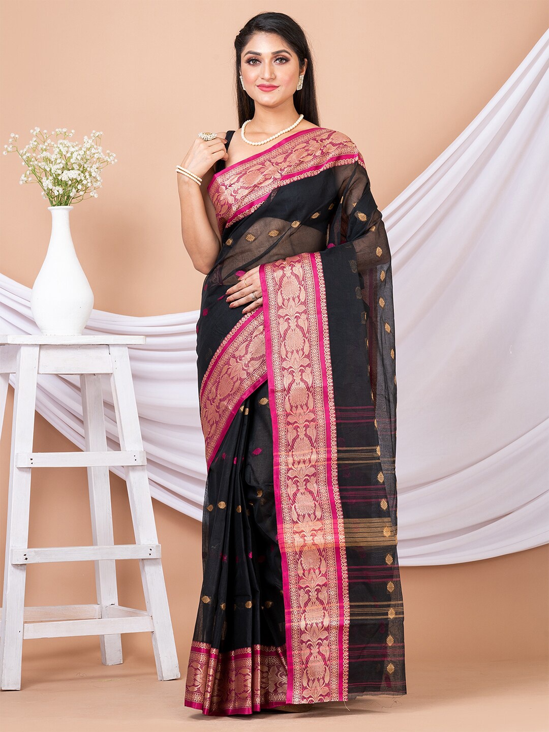 

Laa Calcutta Ethnic Motif Woven Design Zari Pure Cotton Taant Saree, Black