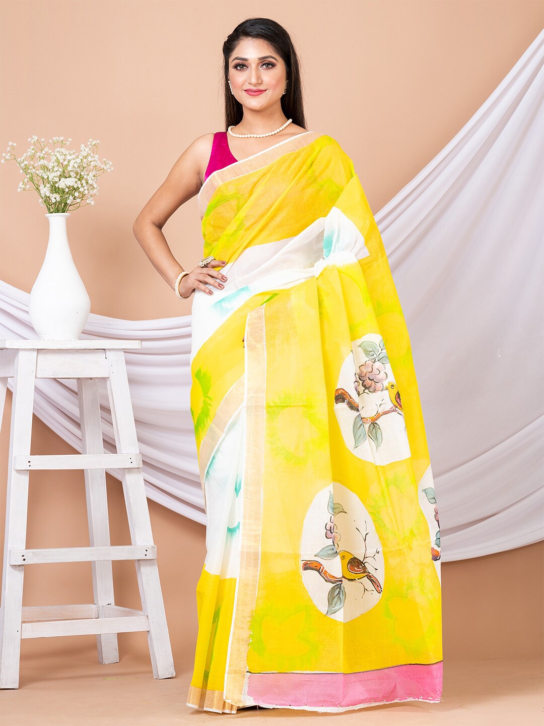 

Laa Calcutta Ethnic Motifs Printed Pure Cotton Saree, White