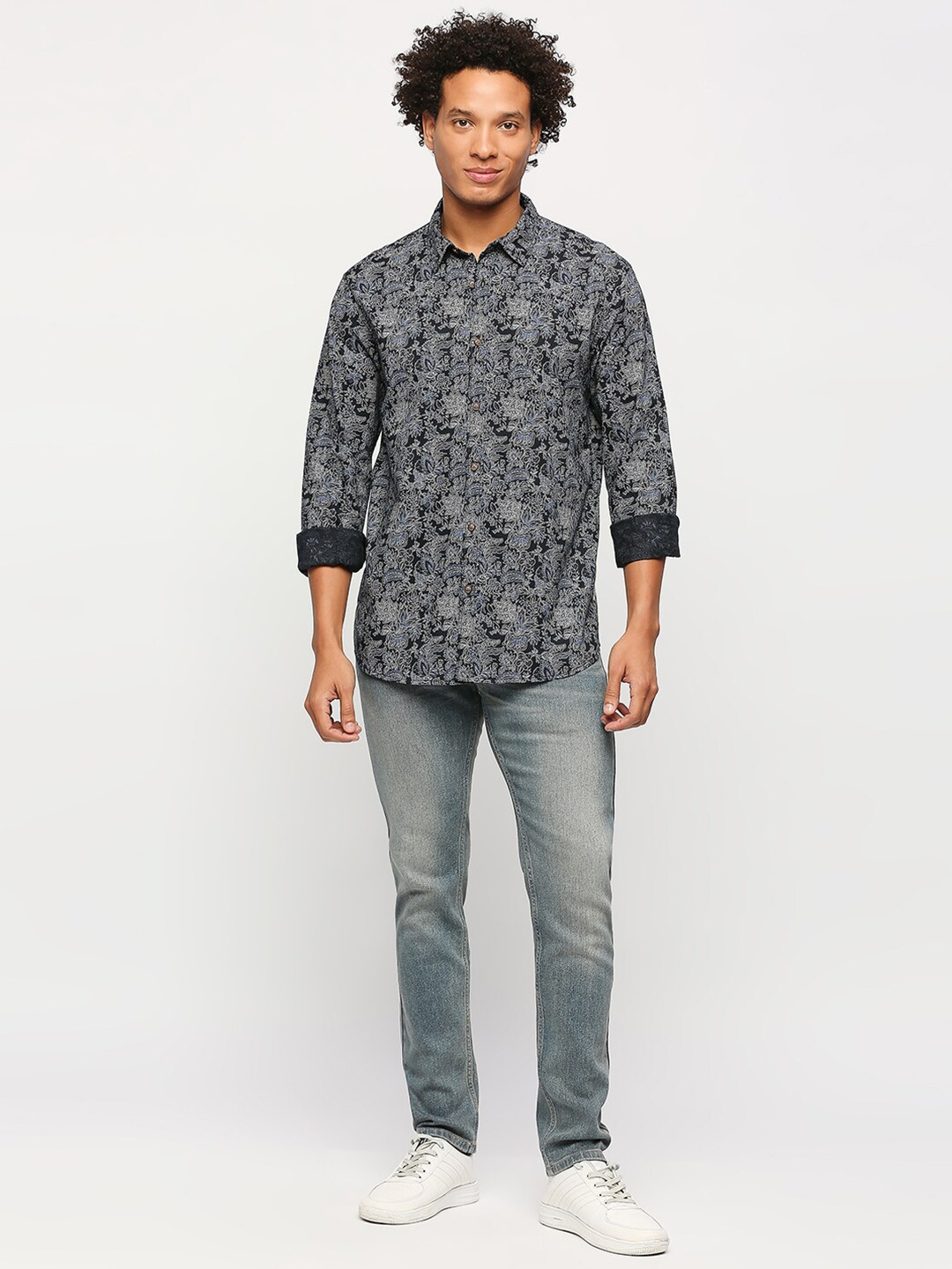 

BEAT LONDON by PEPE JEANS Slim Fit Floral Printed Pure Cotton Casual Shirt, Blue