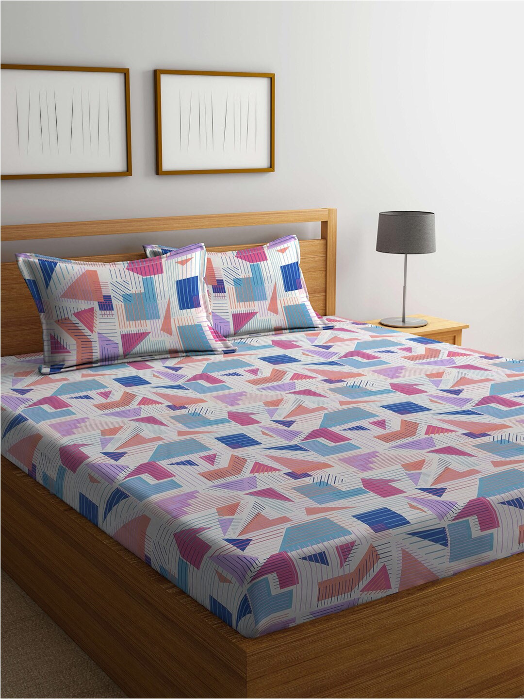 

BOMBAY DYEING Serenita Blue Printed Cotton 144 TC Queen Bedsheet with 2 Pillow Covers