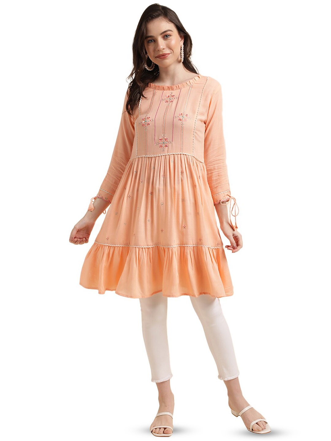 

Nimayaa Ethnic Motifs Embroidered A-Line Kurta, Peach