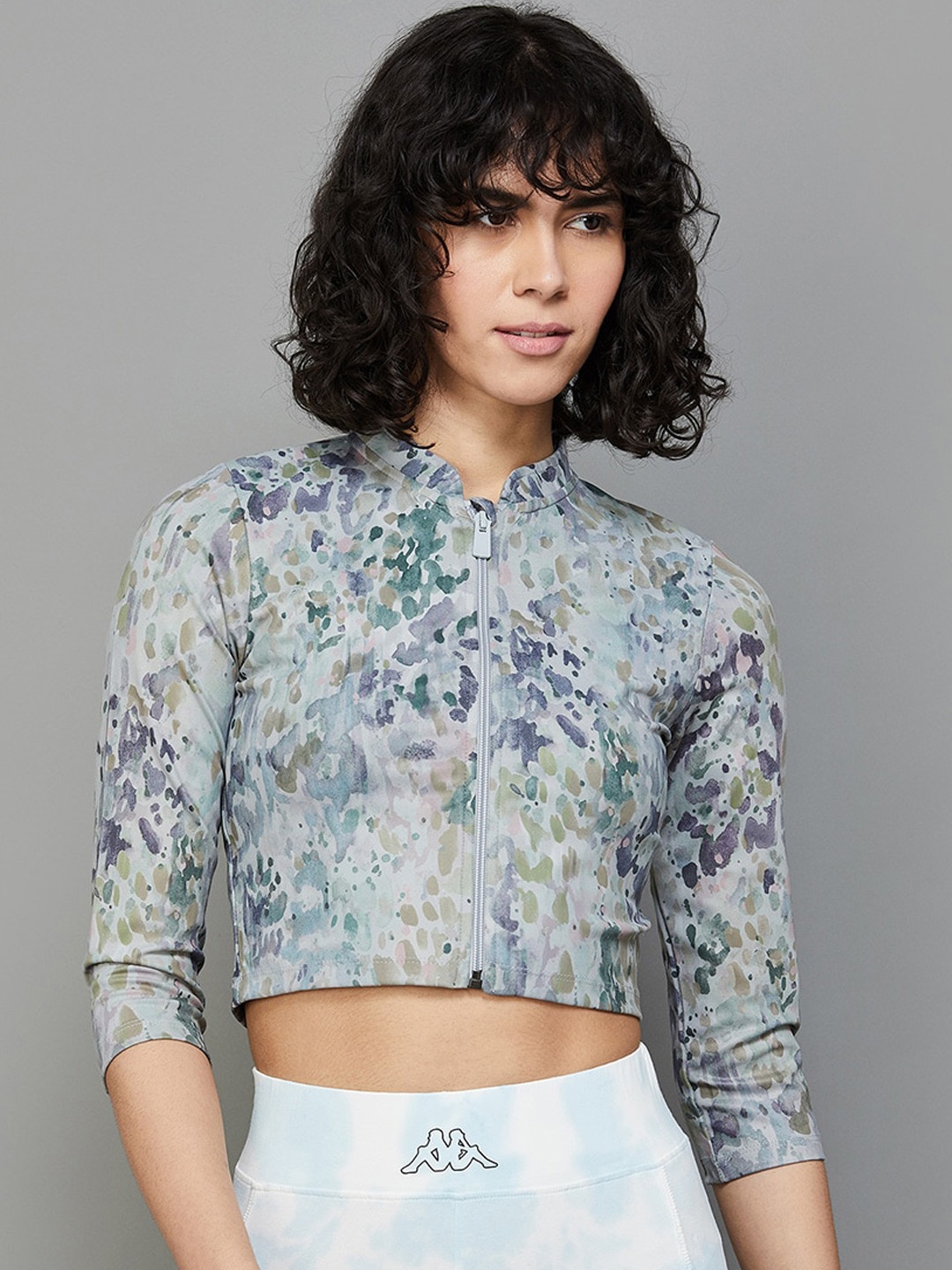 

Kappa Abstract Printed Mandarin Collar Crop Tailored Jacket, Grey