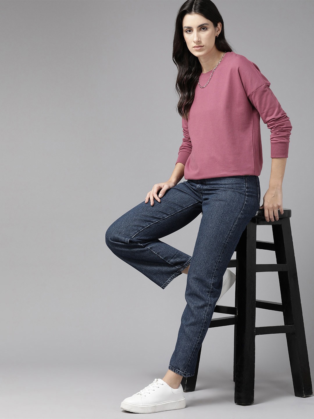 

Roadster Women Solid Sweatshirt, Mauve