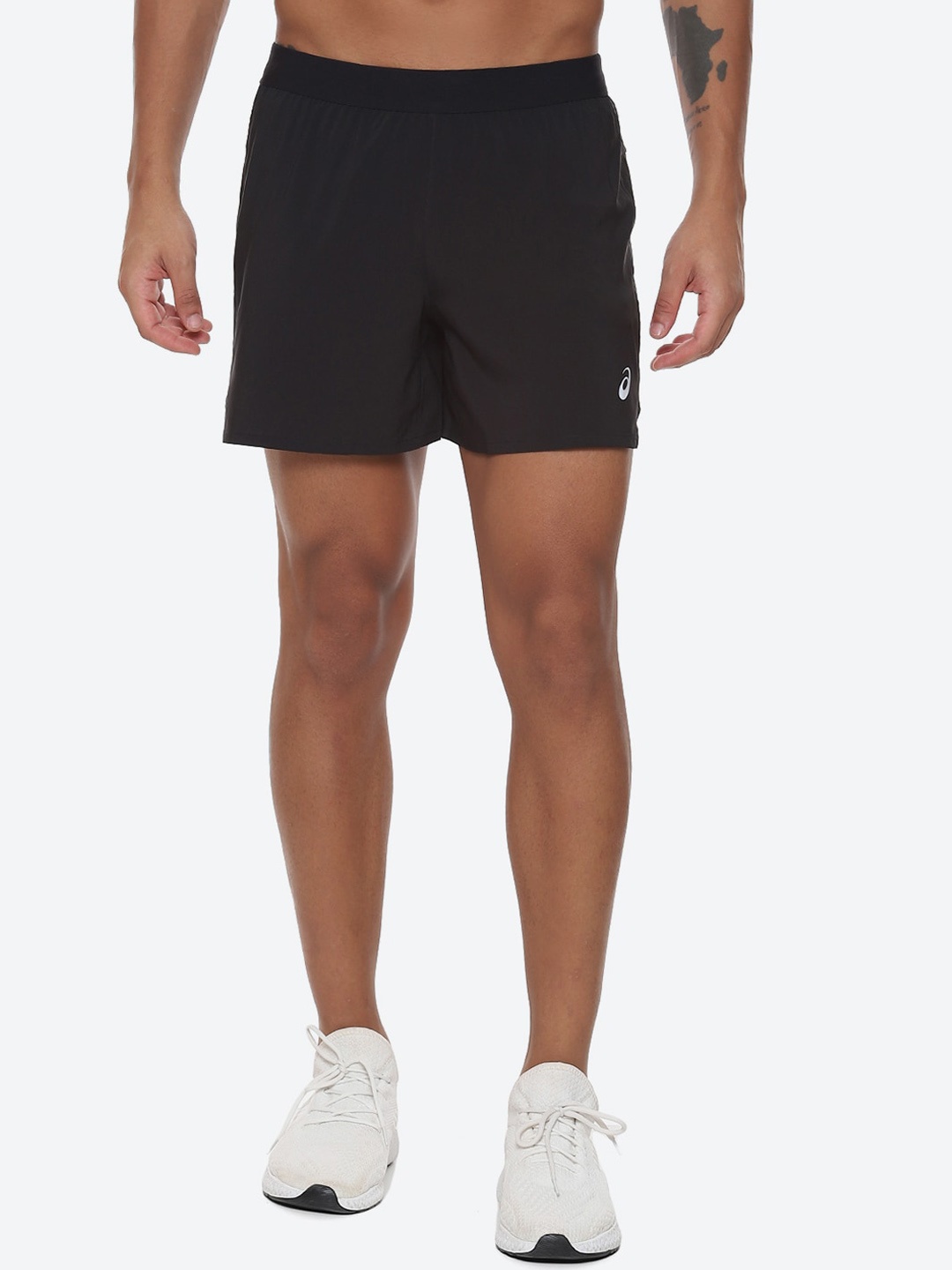 

ASICS Men Road 5 in Mid-Rise Shorts, Black