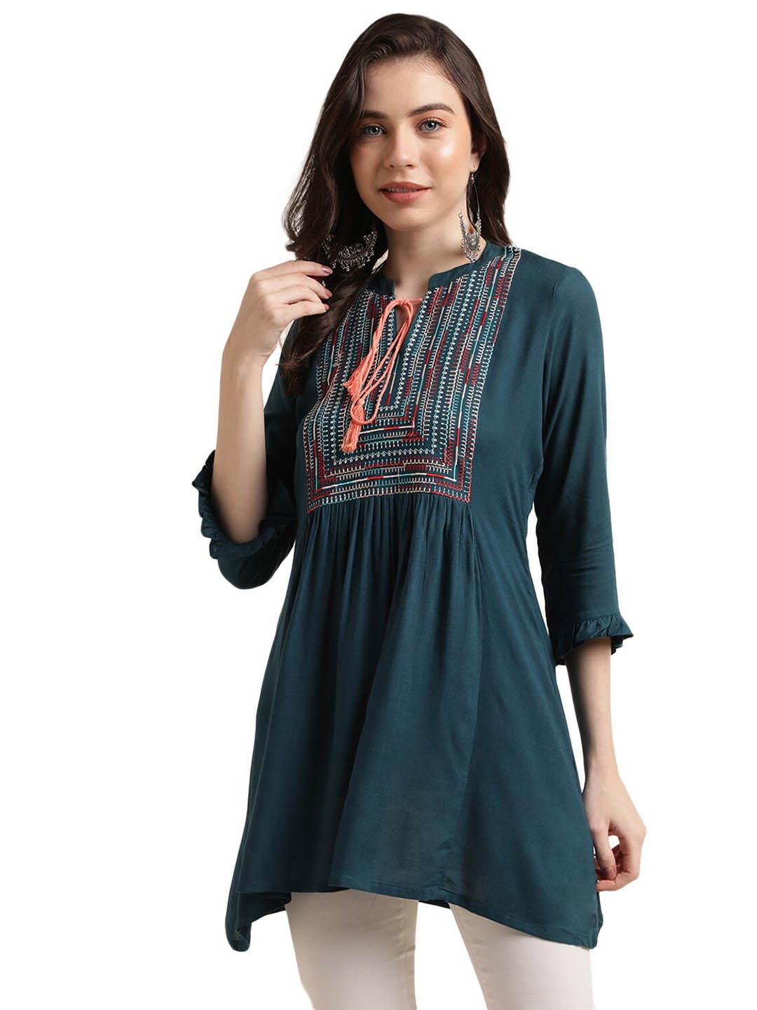 

HERE&NOW Yoke Design Thread Work Thread Work Kurti, Teal