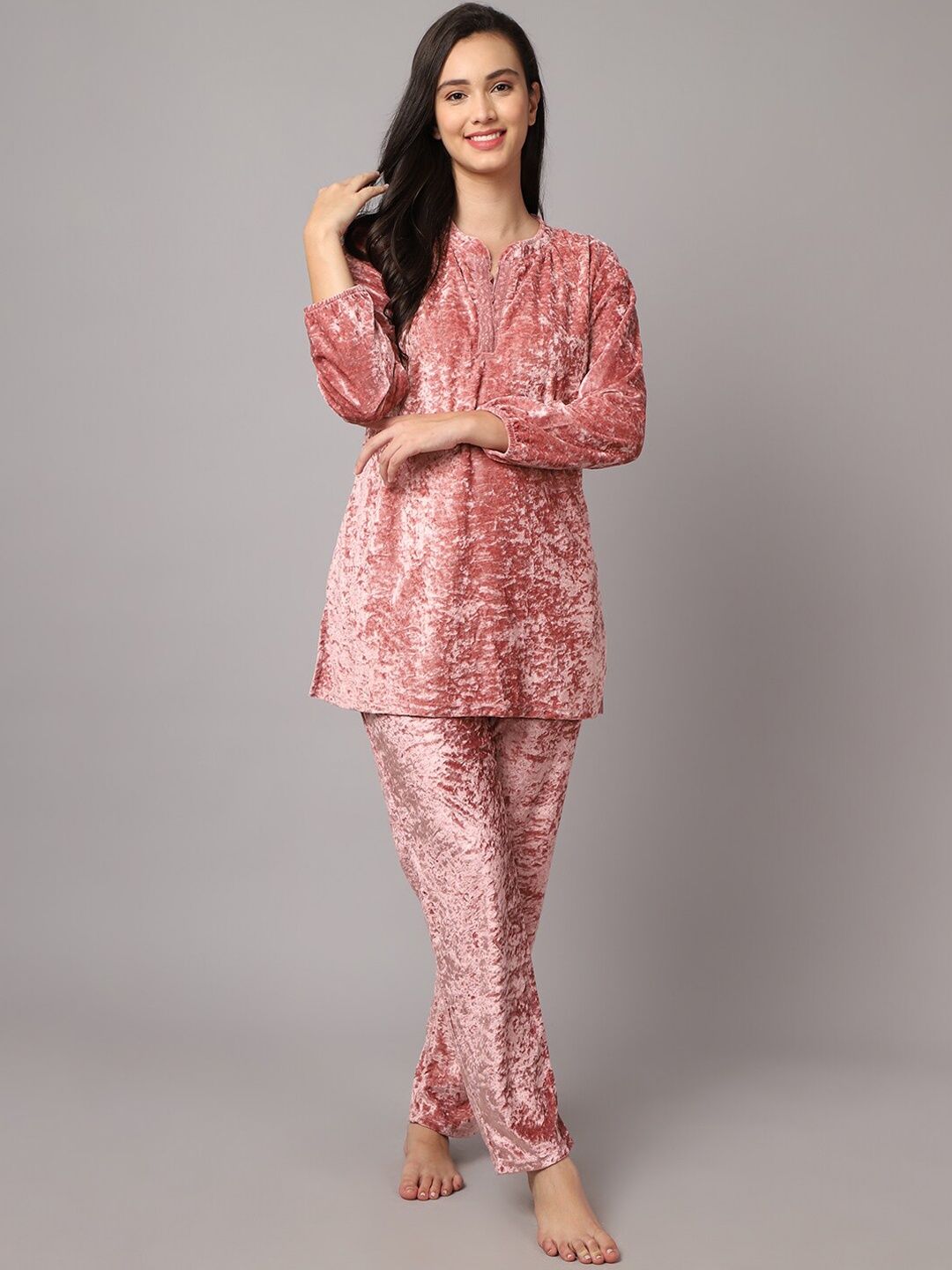 

Aerowarm Round Neck Night Suit, Pink