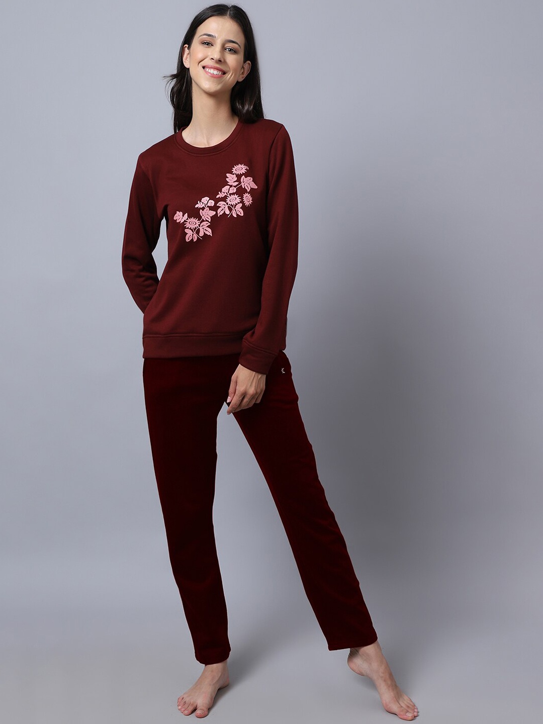 

Aerowarm Floral Printed T-shirt With Pyjamas, Brown