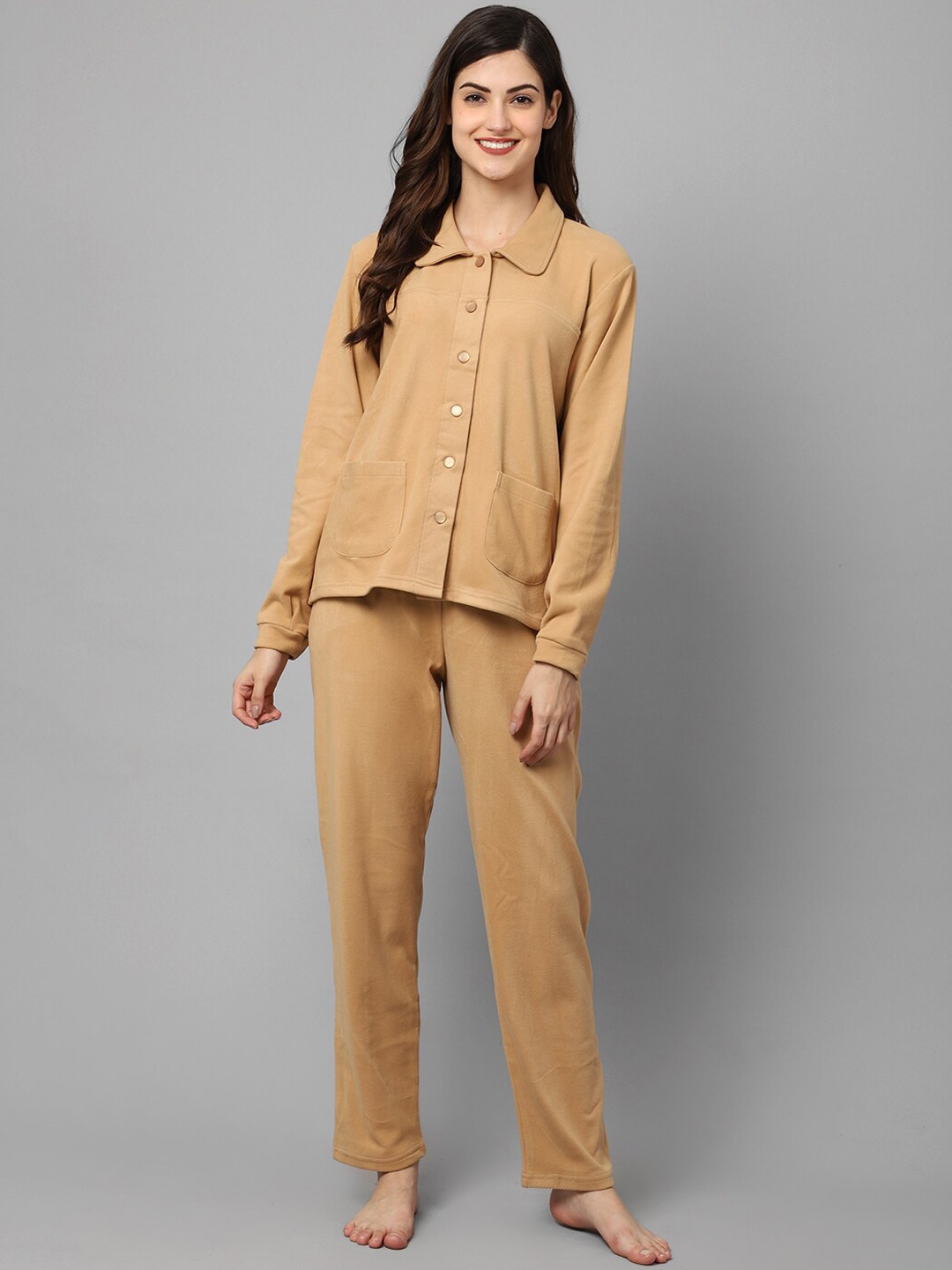 

Aerowarm Long Sleeves Shirt With Pyjamas, Tan